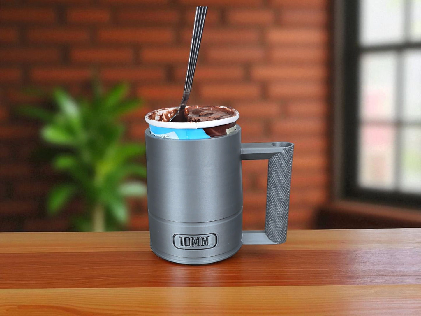10mm Socket-Inspired Ice Cream Pint Holder ā 3D Printed with Grip Handle