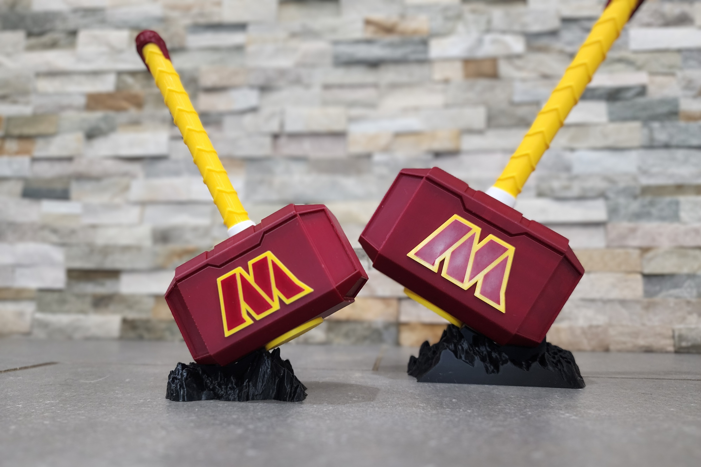 Washington Commanders 3D Printed Hammer Figurine - NFL Fan Decor & Collectible