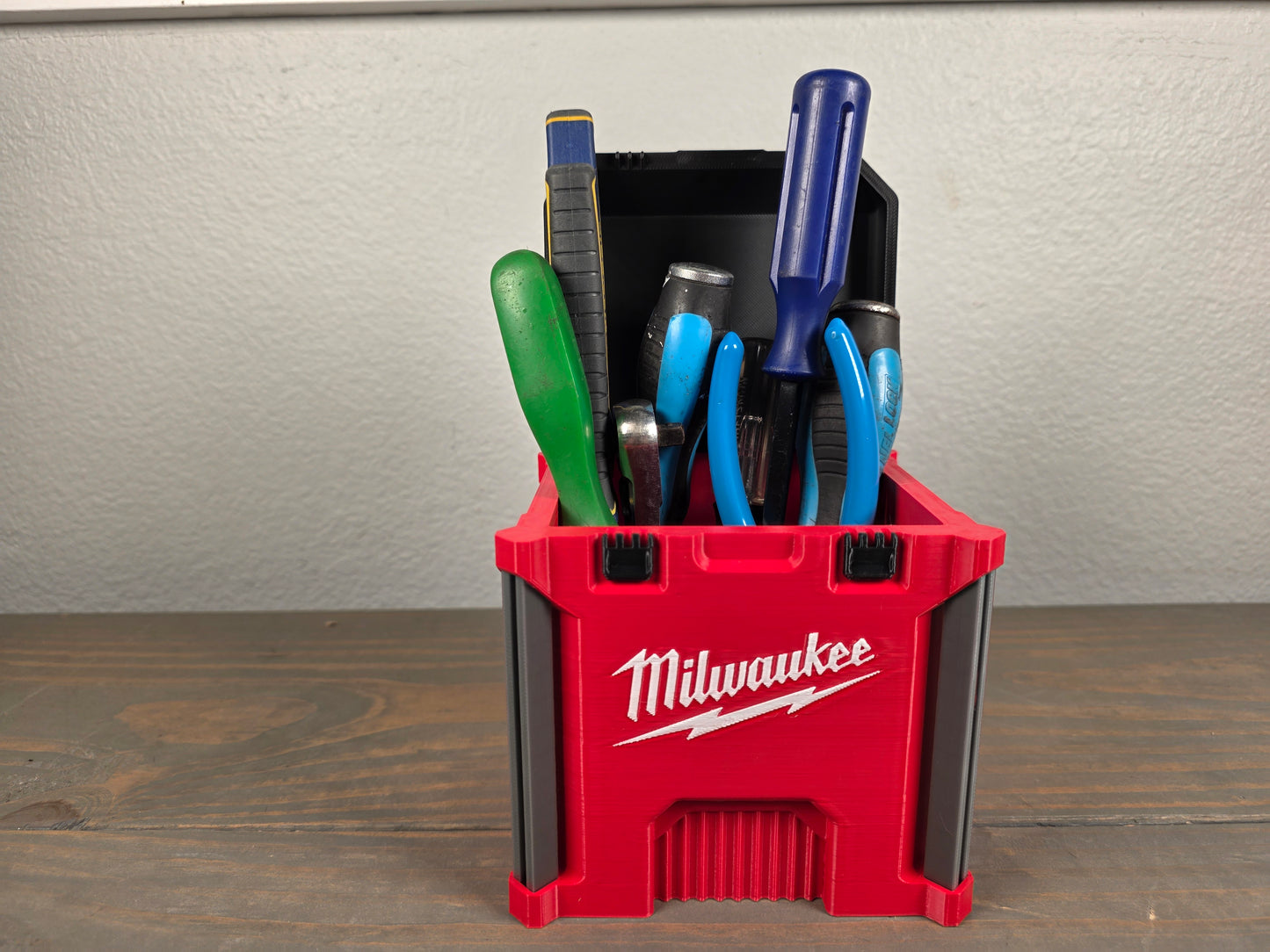 Milwaukee Tools 3D Printed Mini Packout Storage Box ā Compact Desk Caddy & Display Prop for Tools & Decor