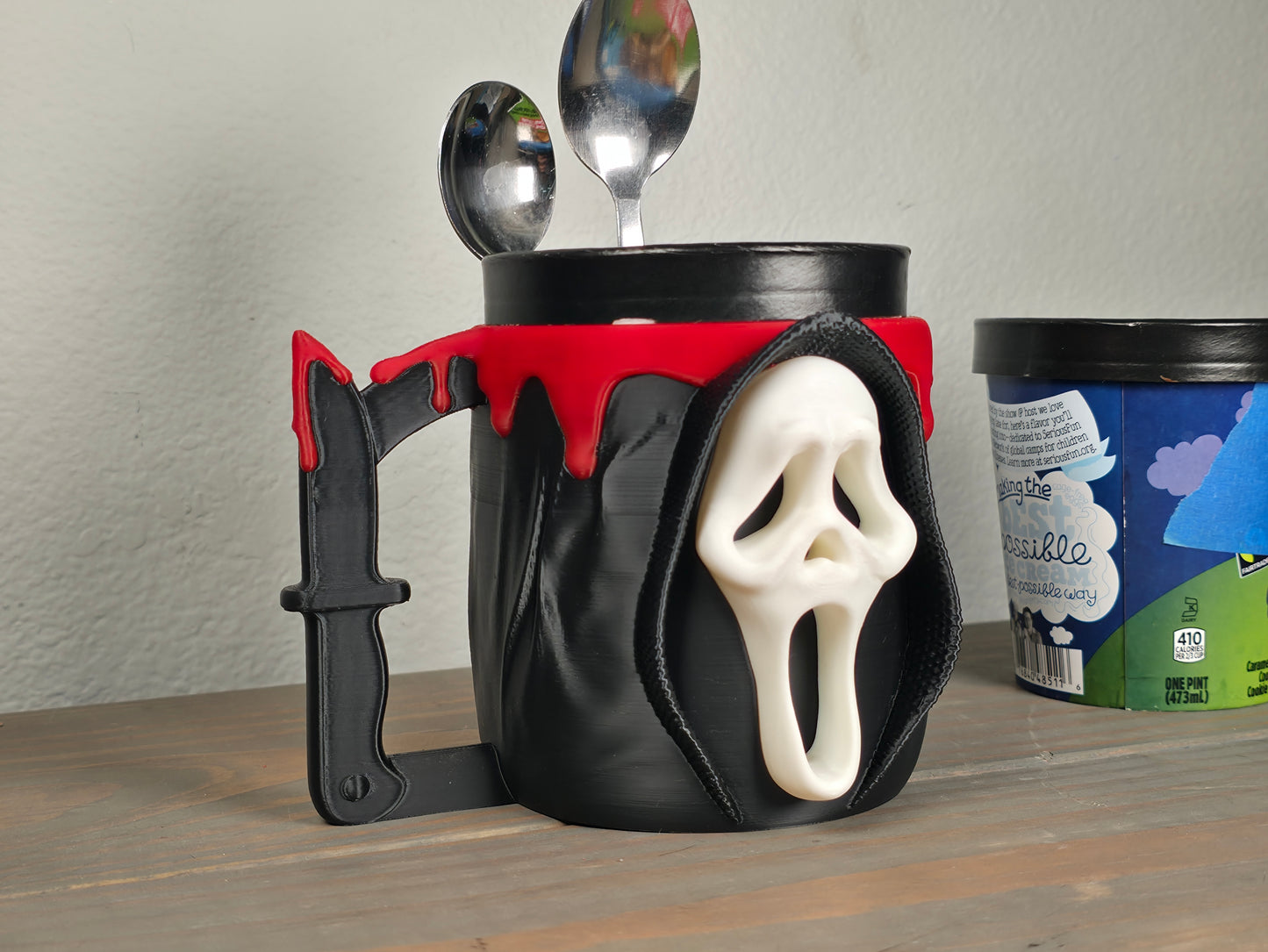 Horror Ghostface Ice Cream Pint Holder β Knife Handle & Spoon Slots