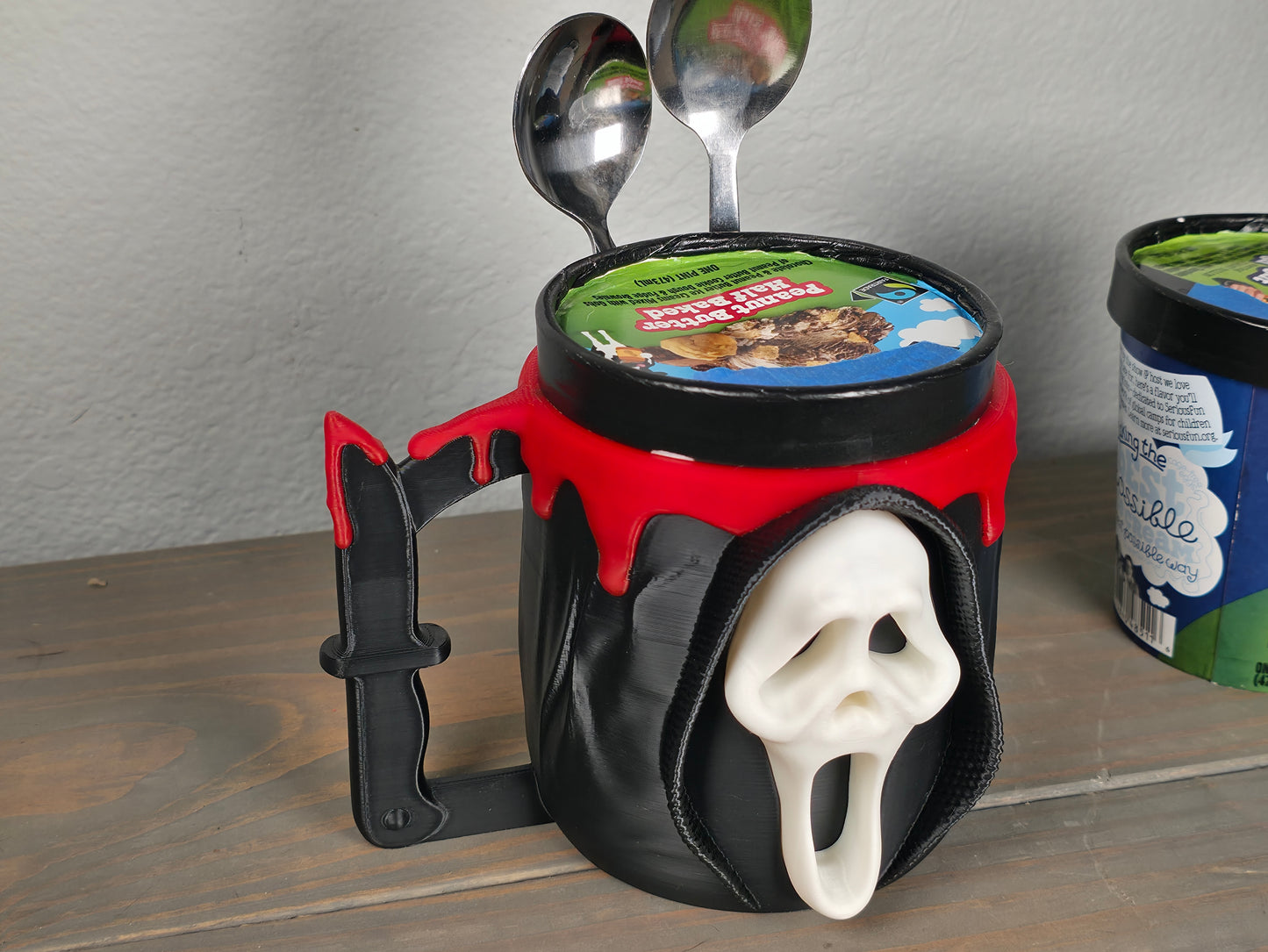 Horror Ghostface Ice Cream Pint Holder β Knife Handle & Spoon Slots