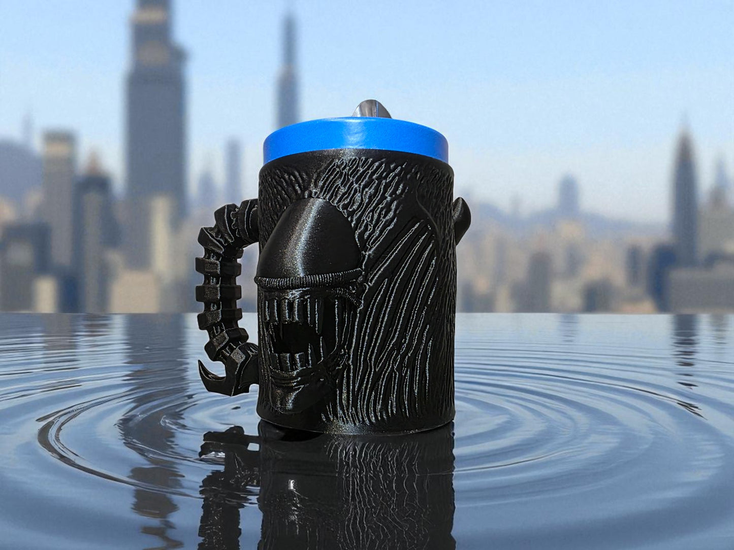 Alien Horror 3D-Printed Ice Cream Pint Holder with Spoon Slots Sci-Fi Fan Gift Unique