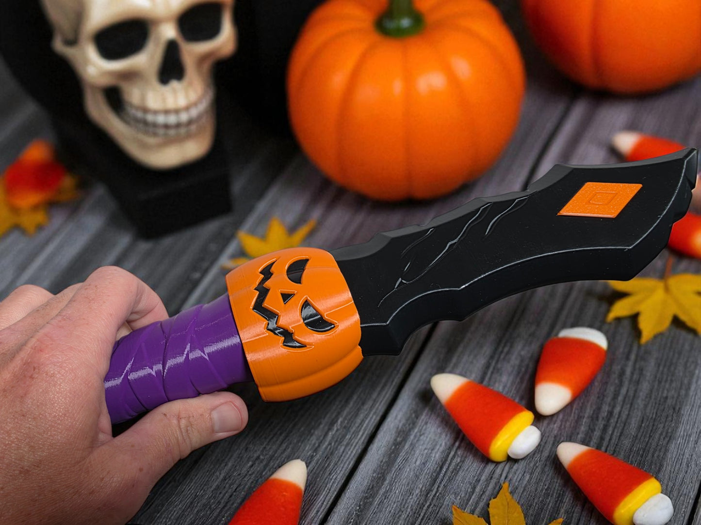3D-Printed Halloween Pumpkin Dagger Prop | Cosplay & Collectible Display
