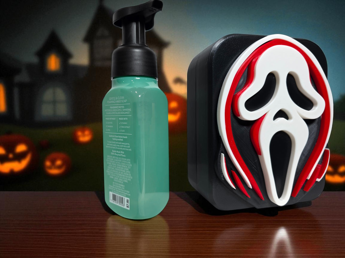 3D-Printed Ghostface Soap Dispenser Cover | Horror Fan Halloween Bathroom Decor