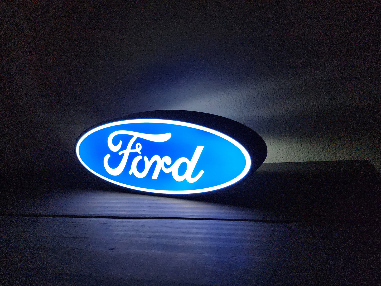 Ford Logo LED Light Box - Stunning 3D Printed Illumination for Car Enthusiasts