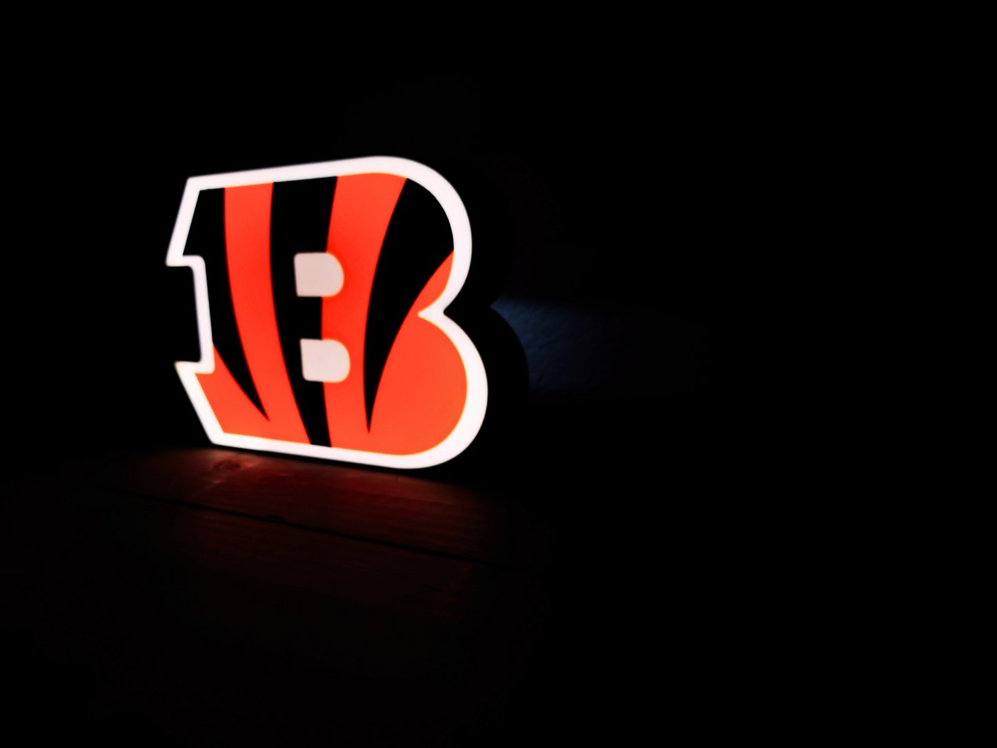 Cincinnati Bengals LED Lightbox: Perfect Gift for Football Fanatics