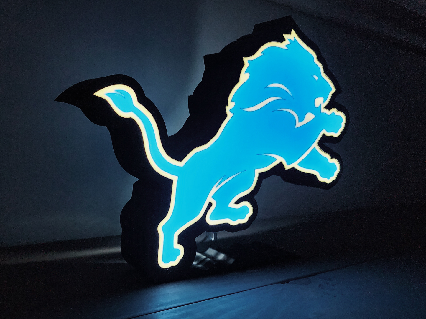Handcrafted Detroit Lions LED Lightbox - Show Your Team Spirit!