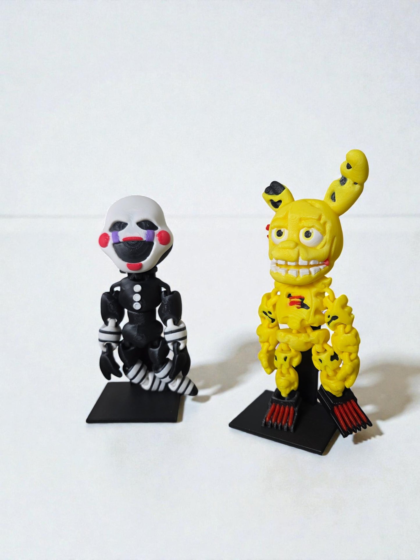 Five Nights at Freddy’s – Flexi Articulated Figure Set 🎮👻