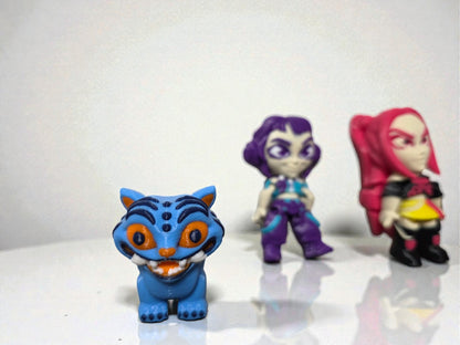 K-Pop Demon Hunter Minis – Flexi Figures