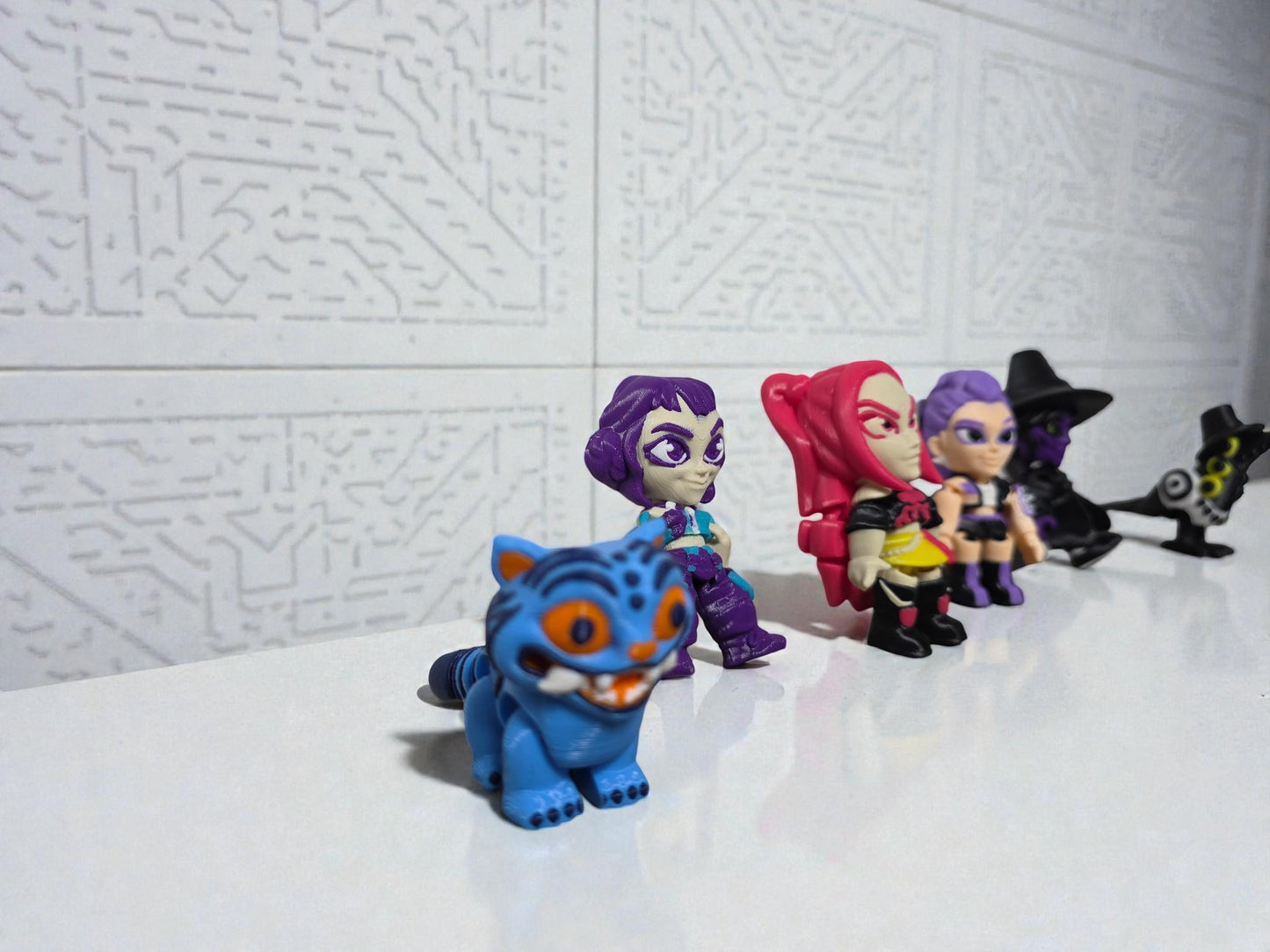K-Pop Demon Hunter Minis – Flexi Figures