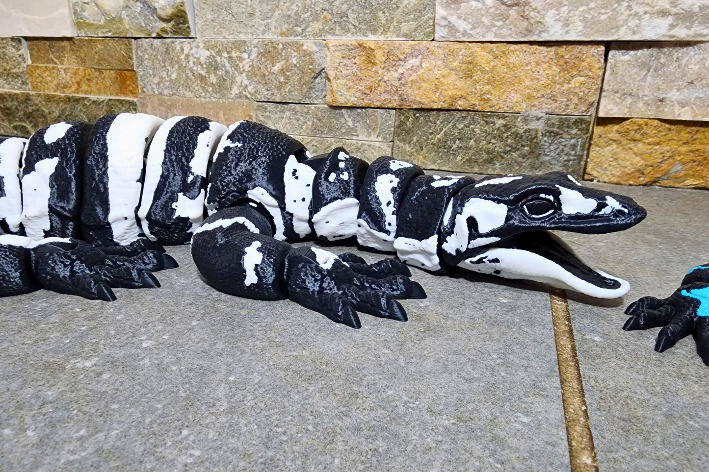 3D-Printed Articulated Asian Water Monitor – Flexible & Lifelike