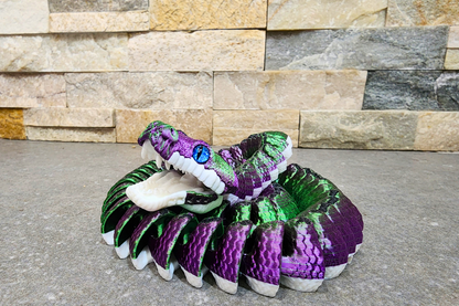 3D Printed Green Tree Python – Flexible Body, Movable Mouth, Glass Eyes – Silk Colors – Optional Branch Stand