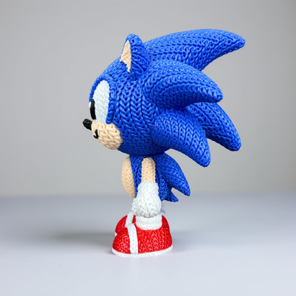 Sonic Inspired 3D Printed Figure – Crochet Texture Style – Video Game Fan Art Display – 6" or 8"